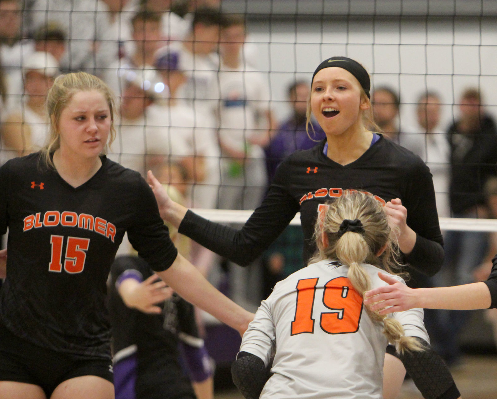 Bloomer volleyball at Mosinee 11-2-19